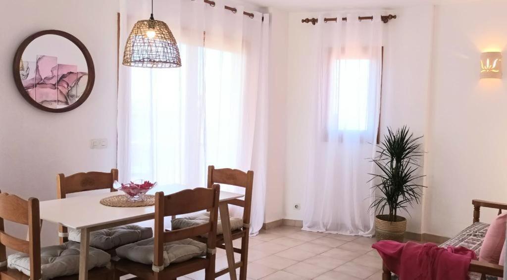 Apartamentos Can Salas Кала Фигуера Экстерьер фото